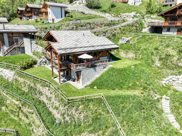 Magnifique chalet récent de haut standing 4