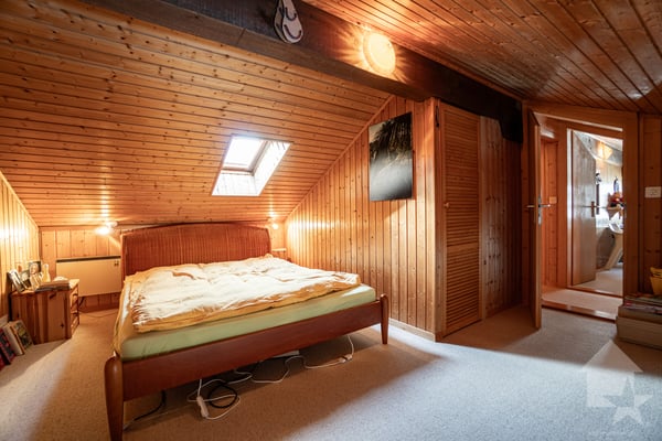 Chalet comprenant deux duplex indépendants avec grange aménageable 7