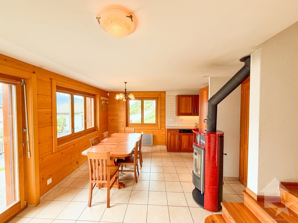Charmante maison avec vue panoramique sur la plaine 6
