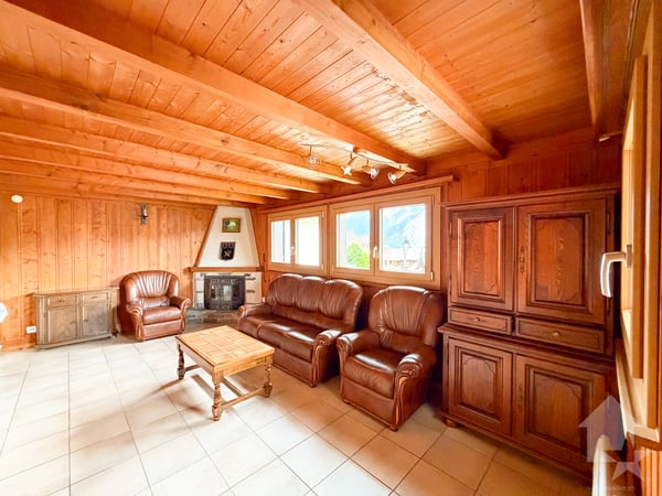 Charmante maison avec vue panoramique sur la plaine 3