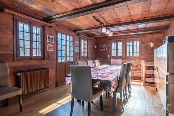 Spacieux chalet au coeur de la nature 4