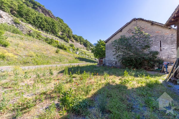 Opportunité rare de façonner un bout d'histoire au coeur du Valais 3