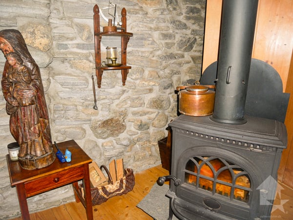Charmante maison villageoise en pierres sur 3 niveaux et cartnotzet ! 5