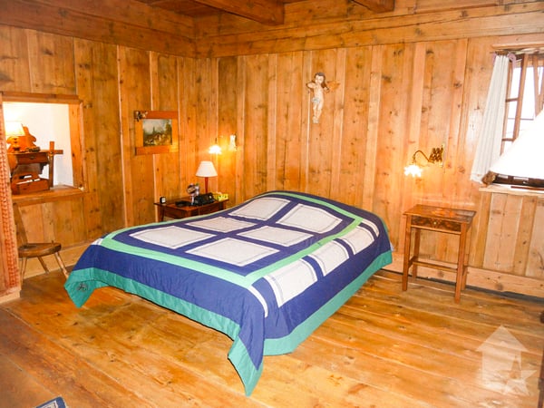 Charmante maison villageoise en pierres sur 3 niveaux et cartnotzet ! 8