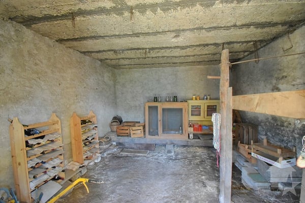 Appartement de 5.5 pièces avec un jardin + 2 grandes caves 11