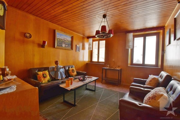 Appartement de 4.5 pièces avec une grange, un jardin + 2 grandes caves 3