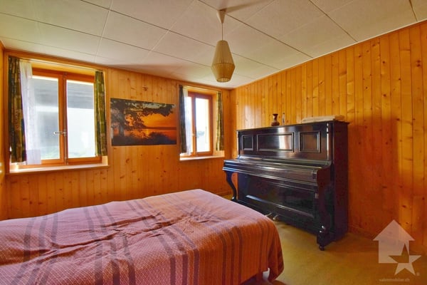 Appartement de 4.5 pièces avec une grange, un jardin + 2 grandes caves 6