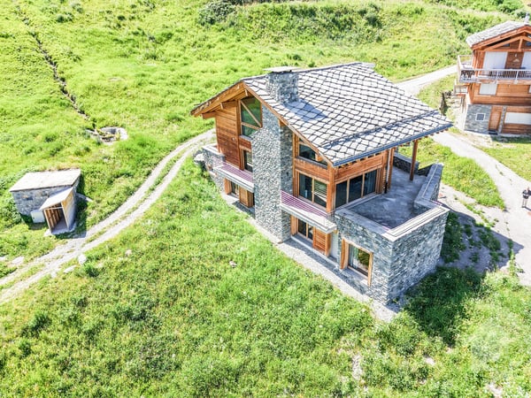 Magnifique chalet de grand standing directement sur les pistes de ski 5