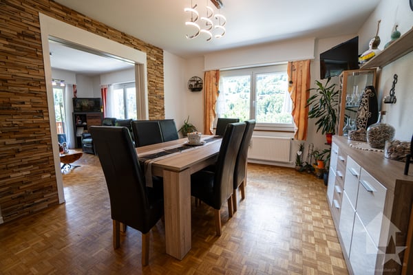 Spacieuse villa rénovée au centre de la vallée, vendable aux étrangers 6
