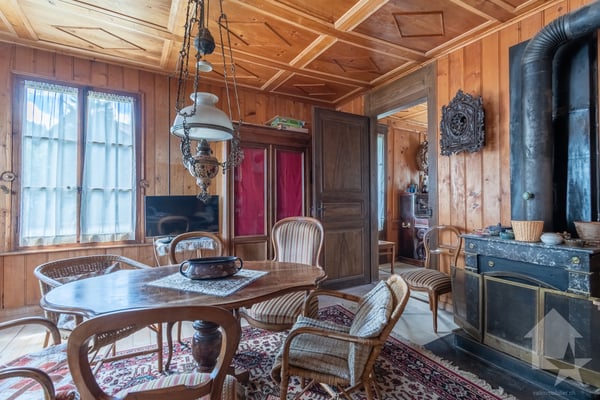 Authentique chalet de caractère au coeur de Morgins 3