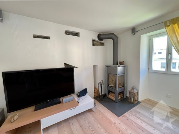 Maison ancienne en partie transformée: 1 duplex et 1 niveau à aménager 5