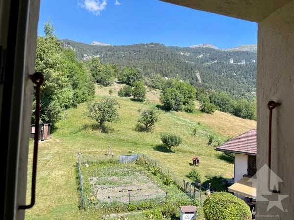 Maison ancienne en partie transformée: 1 duplex et 1 niveau à aménager 12