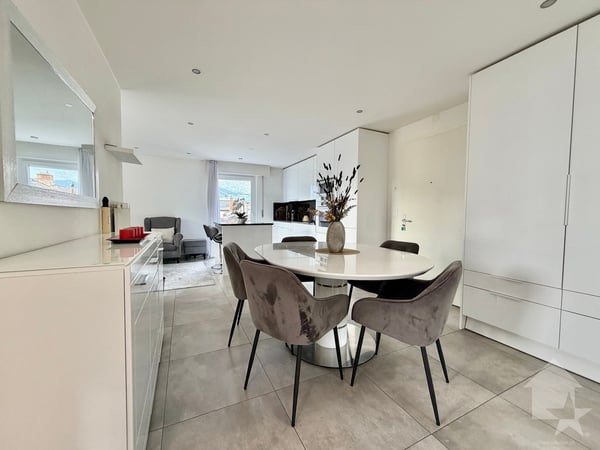 Appartement rénové de 3.5 pces avec place de parc 7