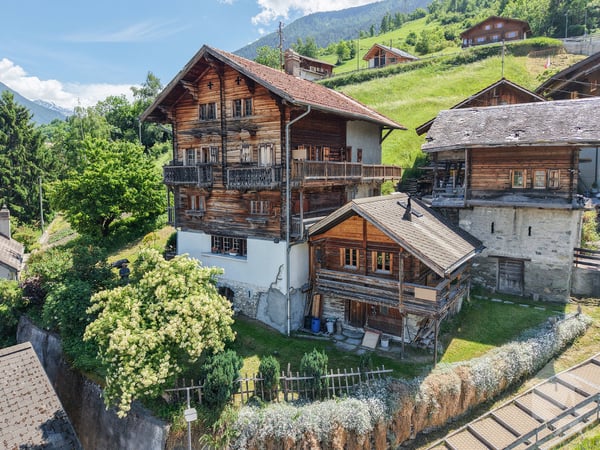 Maison familiale à rénover entièrement 4
