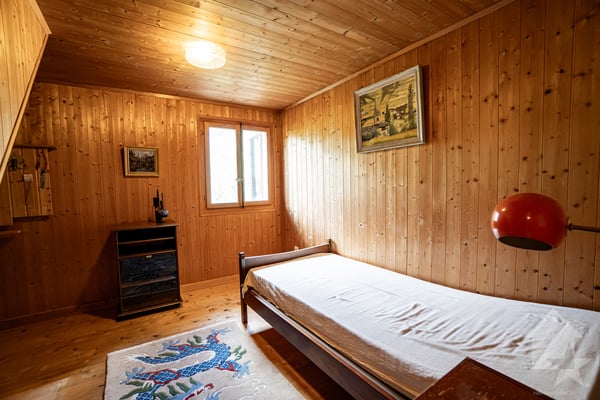 Charmant chalet sur trois niveaux avec vue exceptionnelle 12