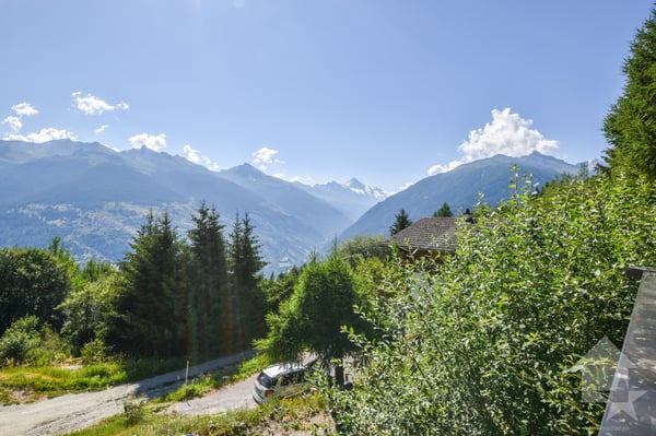 Magnifique chalet près des pistes de ski 3