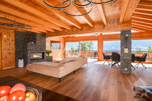Magnifique chalet près des pistes de ski 13