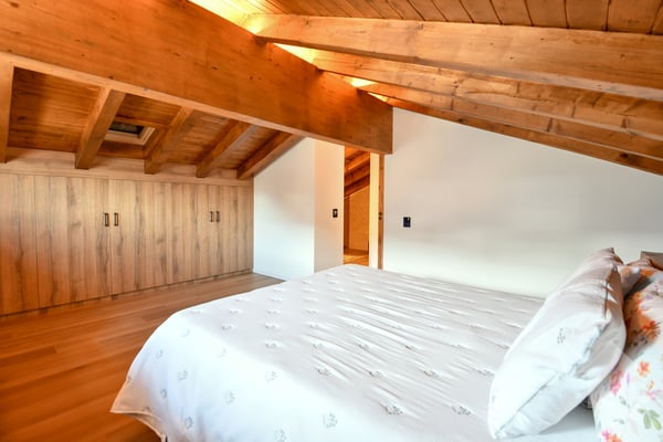 Magnifique chalet de caractère entièrement rénové 10