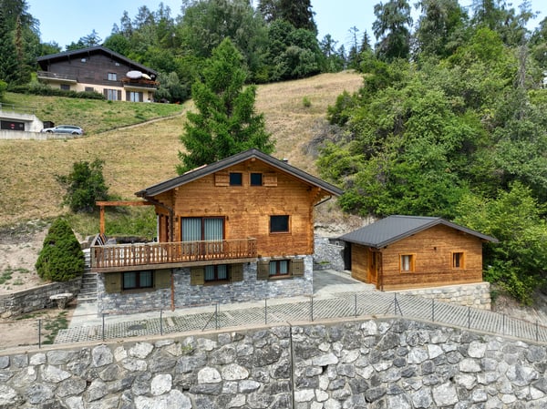 Magnifique chalet de caractère entièrement rénové 2