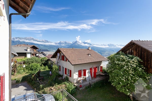 Maison villageoise à rénover, 2 pièces + locaux commerciaux, 490 m2 6