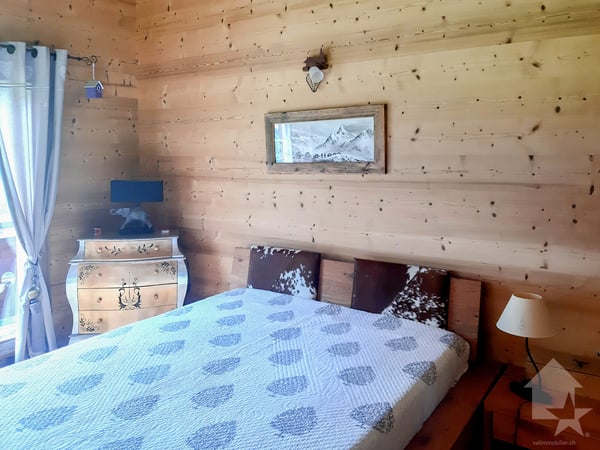 Magnifique chalet au coeur des Alpes valaisannes 13
