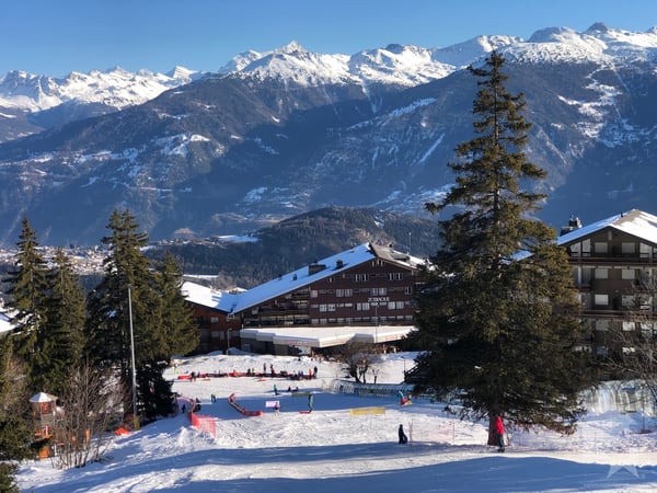 Deux appartements à Anzère avec vue panoramique 12