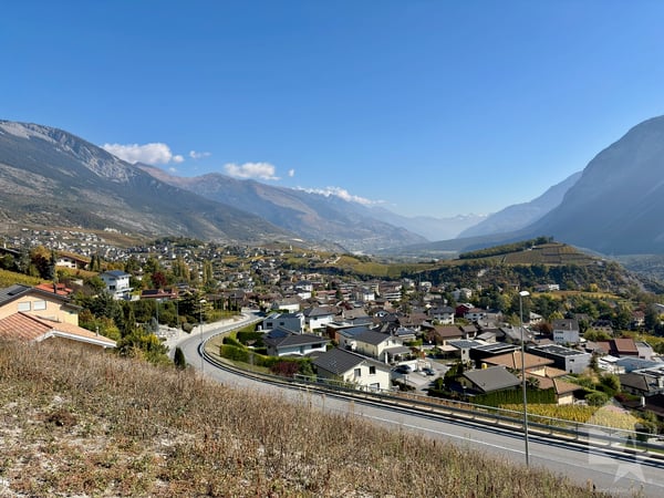 Parcelle équipée avec vue panoramique 1
