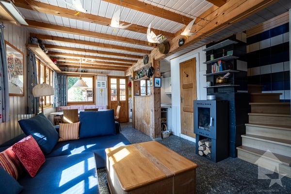 Charmant chalet avec terrasse panoramique et vues splendides 2