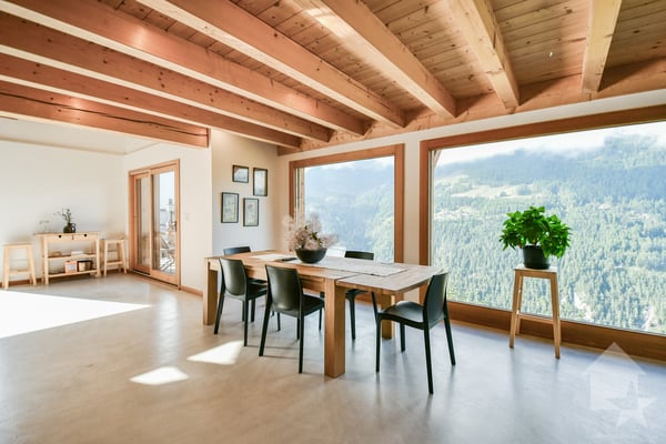 Splendide chalet de 275 m2 habitables au coeur de la nature 4