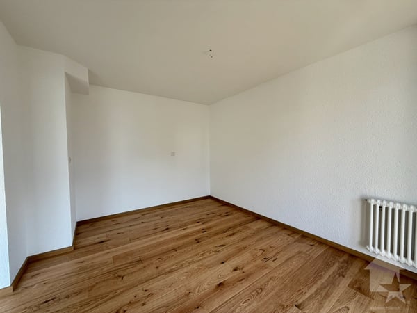 Bel appartement 4.5 pièces, situé à proximité des commodités 4