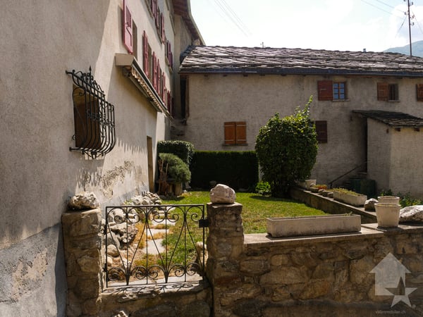 Authentique et spacieuse maison villageoise du 12e siècle 11