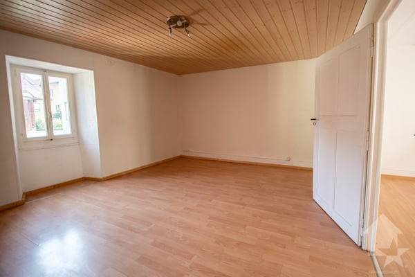 Immeuble à rénover de 3 appartements au coeur de Martigny 2