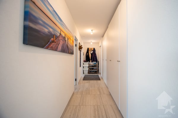 Appartement de 2.5 pièces avec terrasse et jardin 8