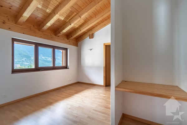 Mollens, appartement 3.5 pces sous les toits, entre nature et montagne 6