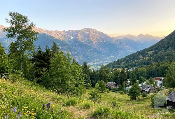Terrains à bâtir au calme avec vue panoramique exceptionnelle 2