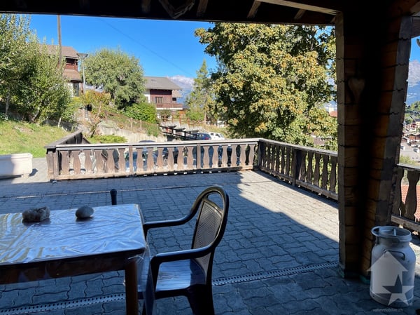 Au coeur de la station, agréable 2.5 pièces avec une grande terrasse 9