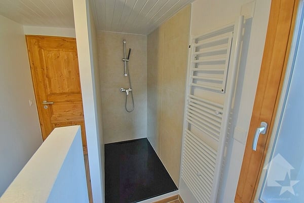 Magnifique appartement de 3.5 pièces complètement rénové en 2024 11