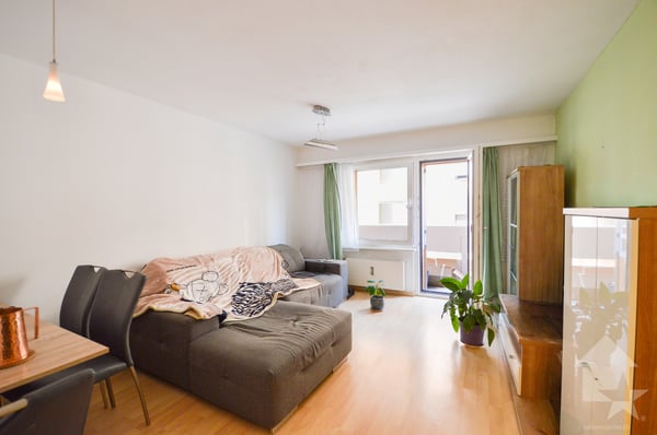 Appartement de ville de 2 pièces avec balcon dans un immeuble rénové 8