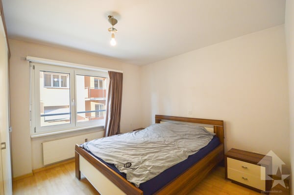 Appartement de ville de 2 pièces avec balcon dans un immeuble rénové 4