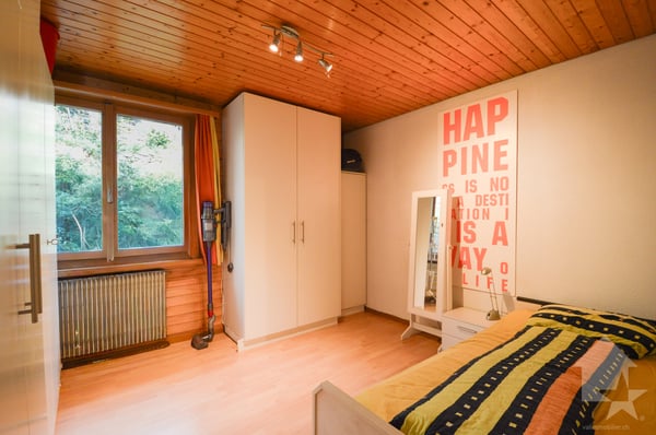 Appartement pratique de 4.5 pièces avec garage 9