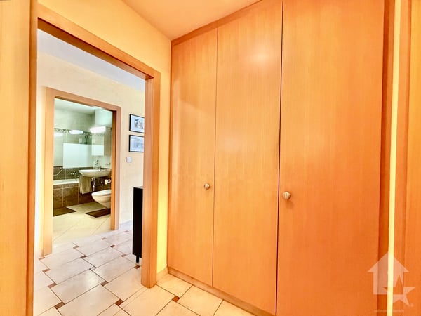 Bel appartement en terrasse avec un garage et une vue exceptionnelle ! 12