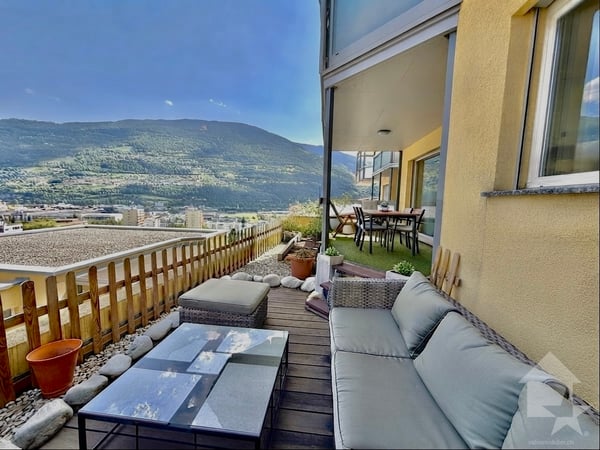 Bel appartement en terrasse avec un garage et une vue exceptionnelle ! 7