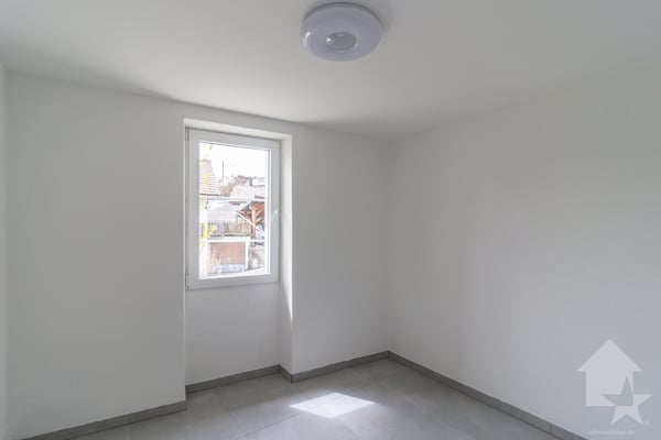 Immeuble entièrement rénové en 2026 avec rendement locatif de 4,3% 11