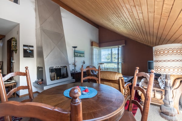 Choëx, duplex de 5.5 pces dans les combles