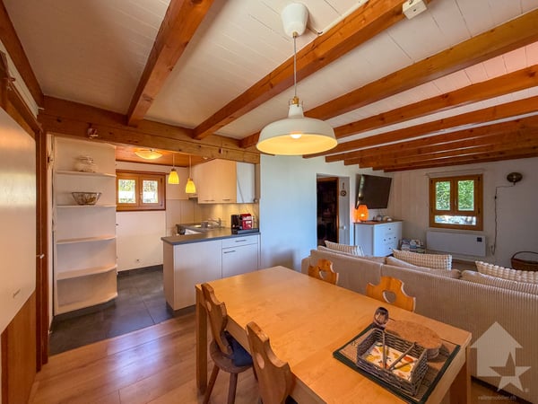 Charmant chalet de 4.5 pièces, emplacement bucolique 5