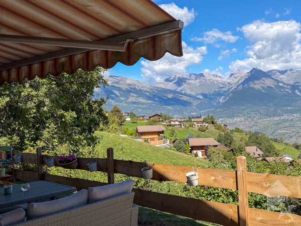 Charmant chalet de 4.5 pièces, emplacement bucolique 4