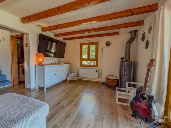 Charmant chalet de 4.5 pièces, emplacement bucolique 11