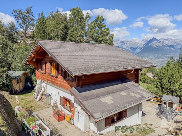 Charmant chalet de 4.5 pièces, emplacement bucolique