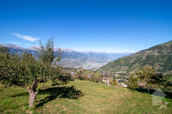 Chalet de 146 m² à construire sur un terrain de 1'000 m² 2