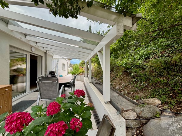 Villa contemporaine composées de 2 spacieux appartements 2